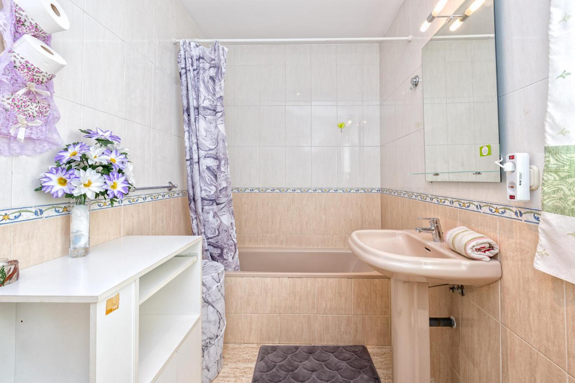 Castillo Sohail Townhouse Near The Beach By Costarentals - Ref 101 Fuengirola Eksteriør billede
